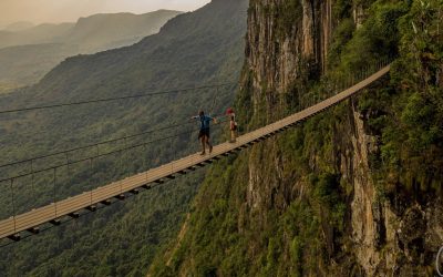 Mutarazi Falls Skywalk