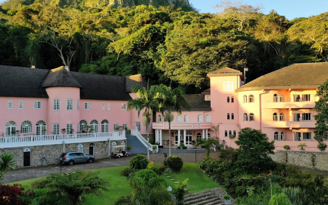 Leopard Rock Golf Resort And Hotel